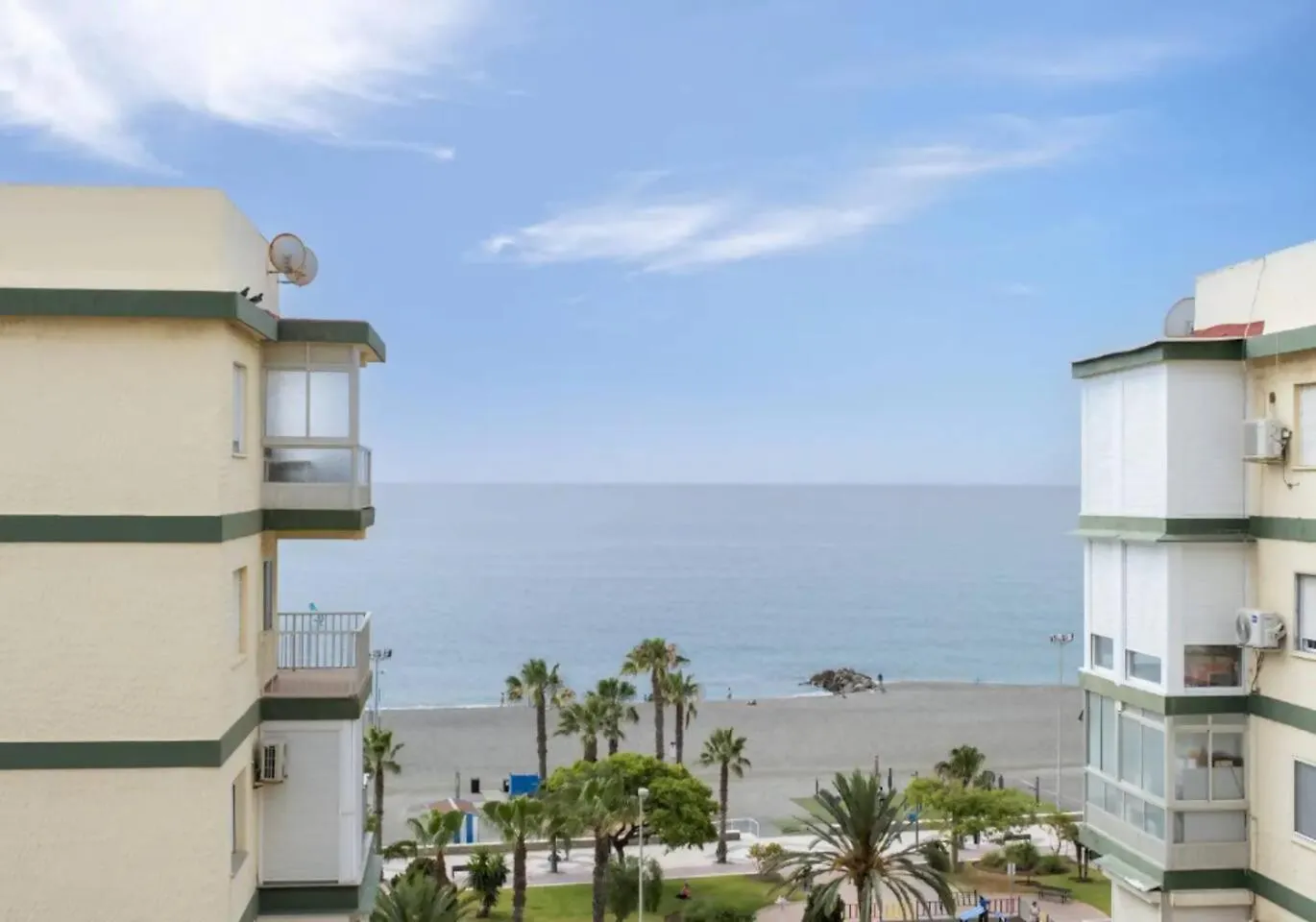 Apartamento Lucila Torre Del Mar 0*,